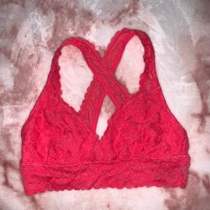 AERIE HOT PINK CROSSBACK LACE BRALETTE